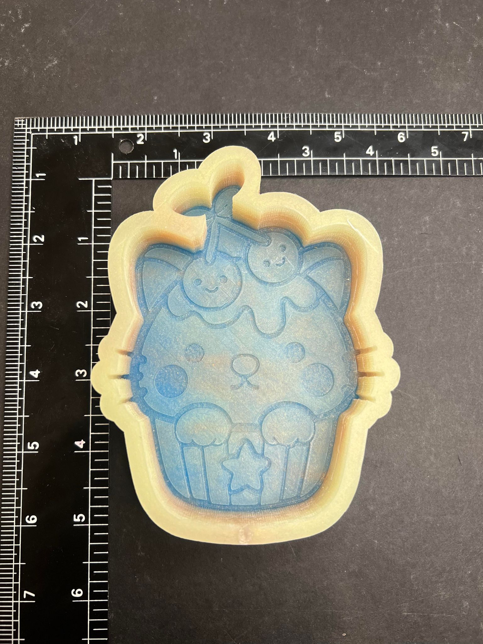 (B1314) Kitty Cupcake Silicone Mold